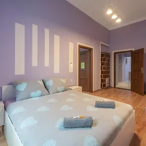 Queen Apartmán